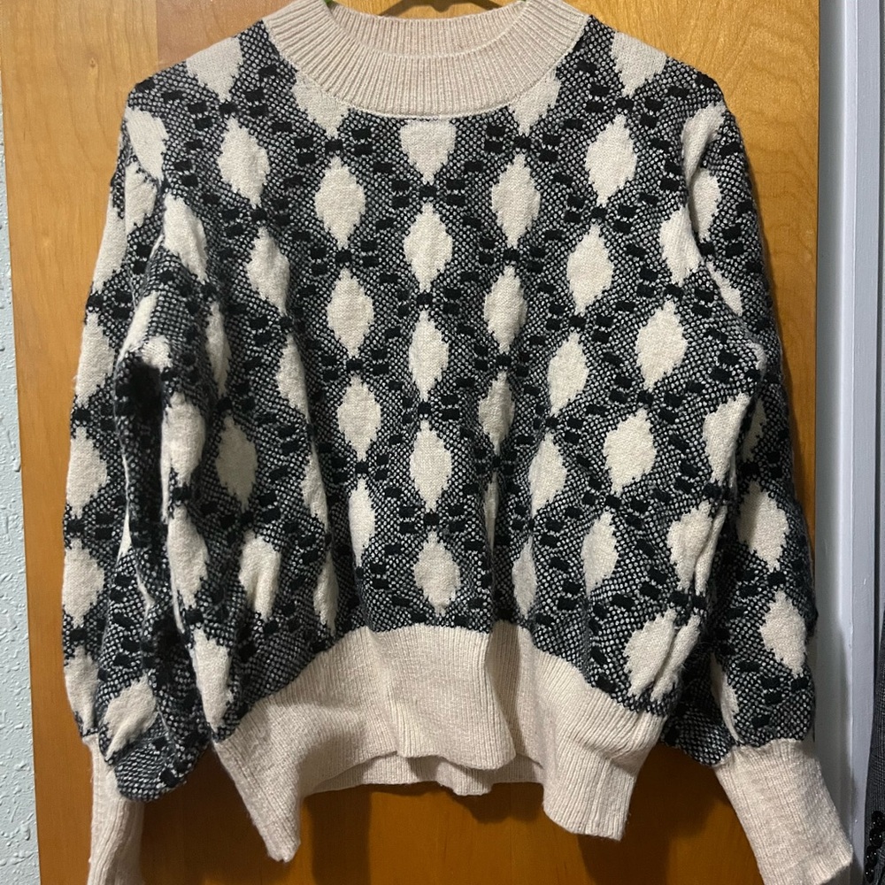 Bobeau Black and Cream Women's Sweater